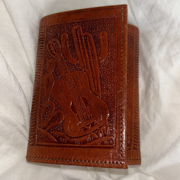 Beautifully made in Mexico Vintage Men’s wallet - Picture 6 of 7